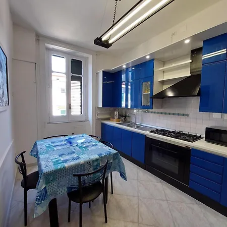 Appartement In Centro Ampio E Centrale, Ideale Per Famiglie